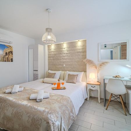 Central Split Rooms And Apartments Paese Dış mekan fotoğraf
