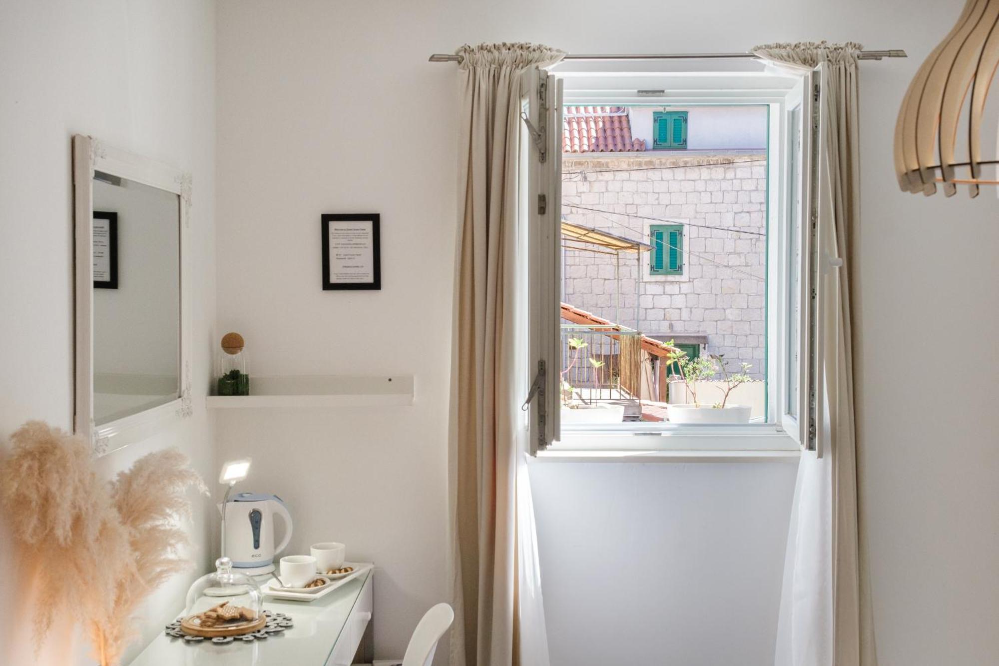 Central Split Rooms And Apartments Paese Dış mekan fotoğraf