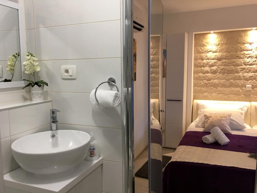 Central Split Rooms And Apartments Paese Dış mekan fotoğraf